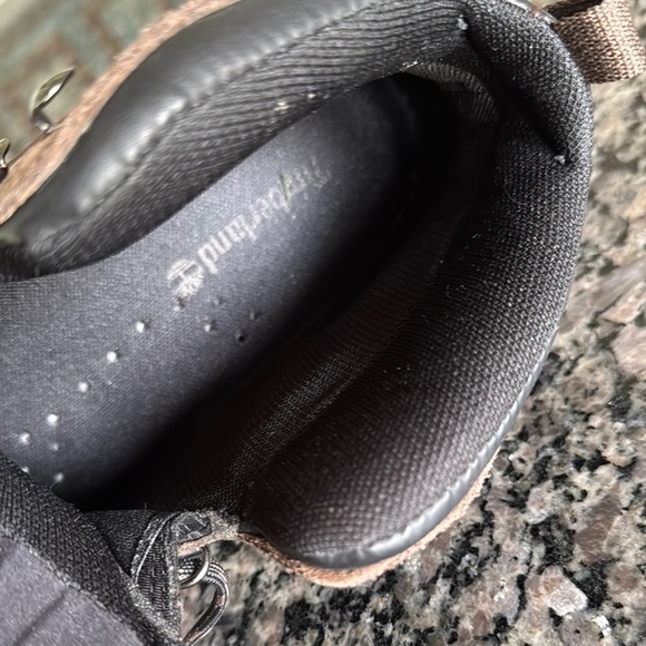 Timberland mid waterproof Brown and Black Rugged Outdoor Boots EUC 8 - Picture 9 of 14